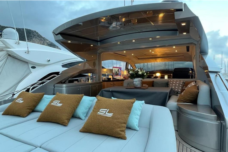 2008 Pershing 64 na sprzedaż (photo 3)