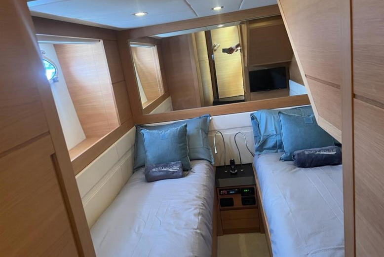 2008 Pershing 64 na sprzedaż (photo 10)