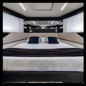2021 Pershing 8X à vendre (photo 12)