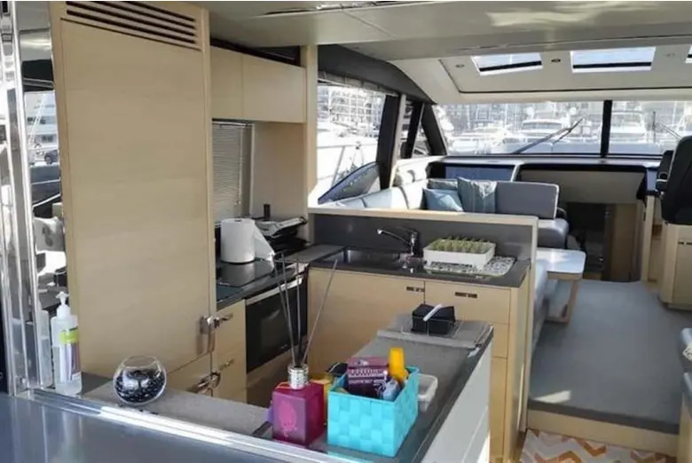 2017 Princess S65 à venda (photo 3)