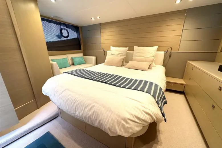2019 Princess V50 in vendita (photo 7)