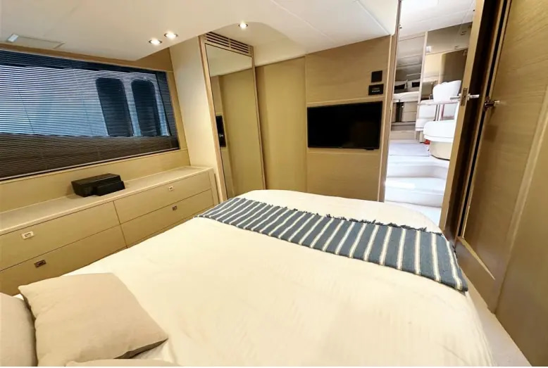 2019 Princess V50 in vendita (photo 8)
