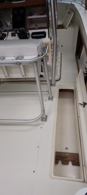 1990 Mako 261 Center Console te koop (photo 18)
