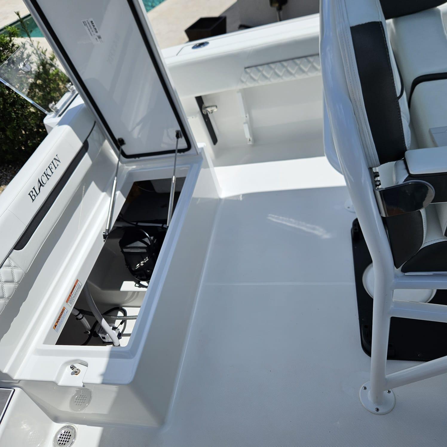 2019 Blackfin 222 CC na sprzedaż (photo 14)