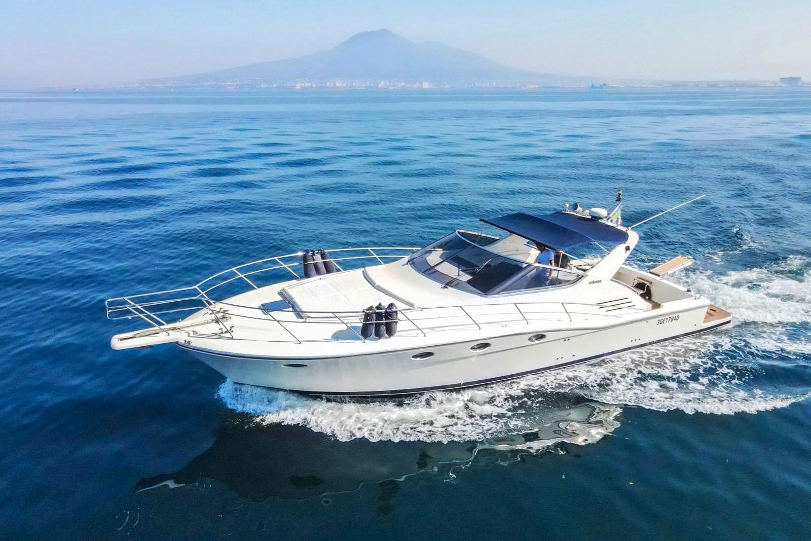 1996 Uniesse 48 Open à vendre (photo 1)