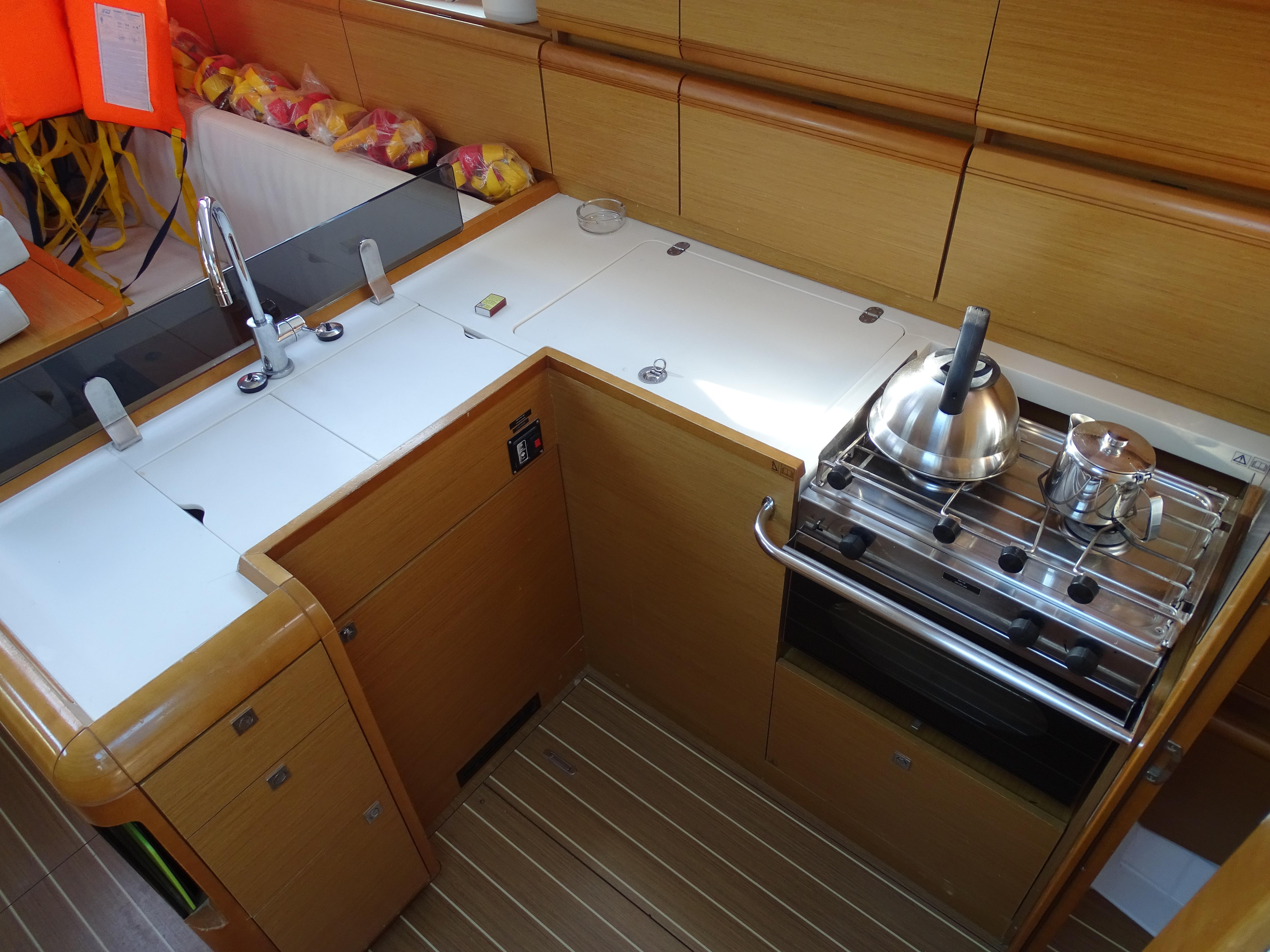 2011 Jeanneau Sun Odyssey 409 en venta (photo 4)