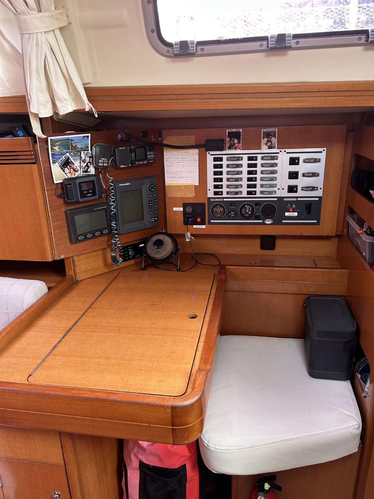 2006 Dufour 34 Performance te koop (photo 17)