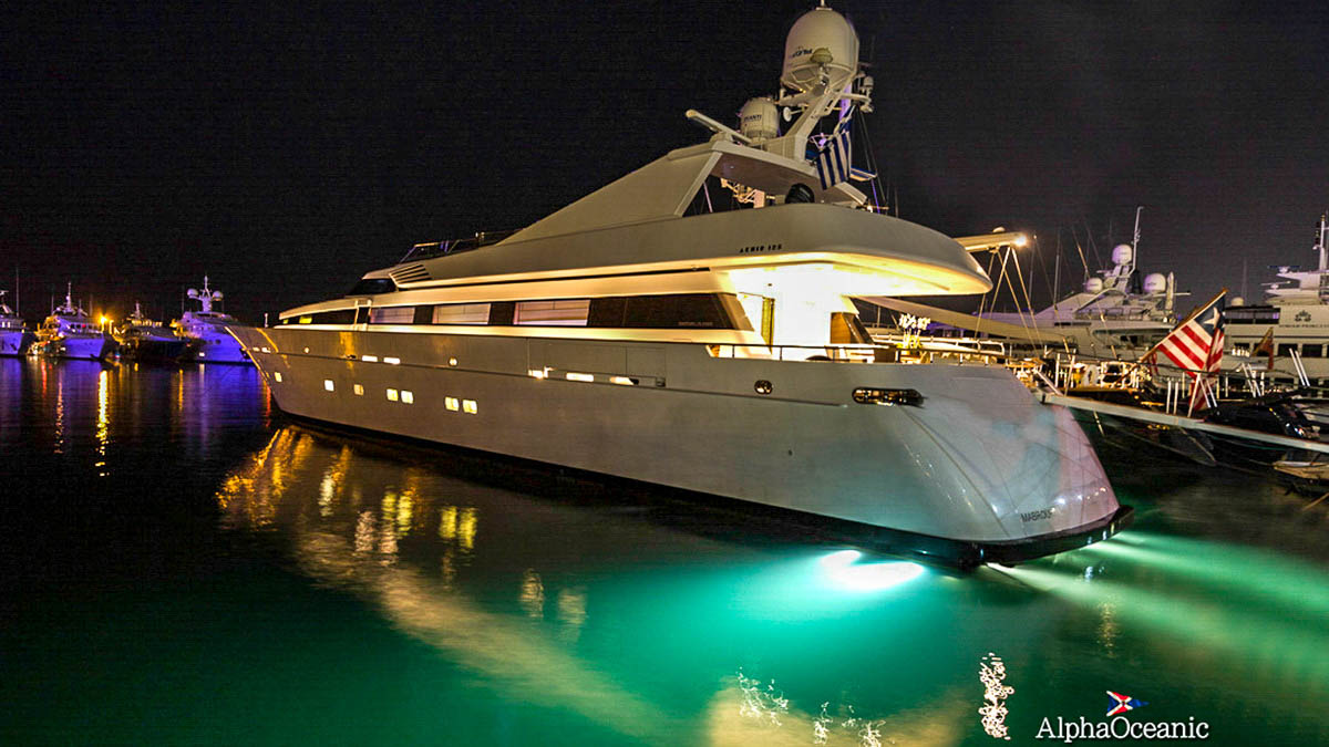 2004 Cantieri di Pisa Akhir 125 zu verkaufen (photo 4)