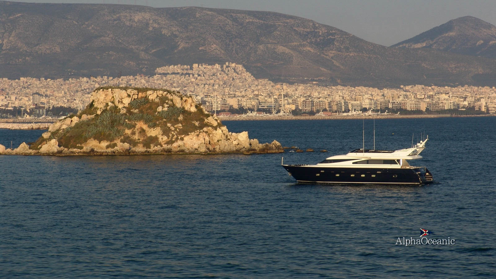 1999 Cantieri Navali Lavagna Admiral 25m à vendre (photo 4)
