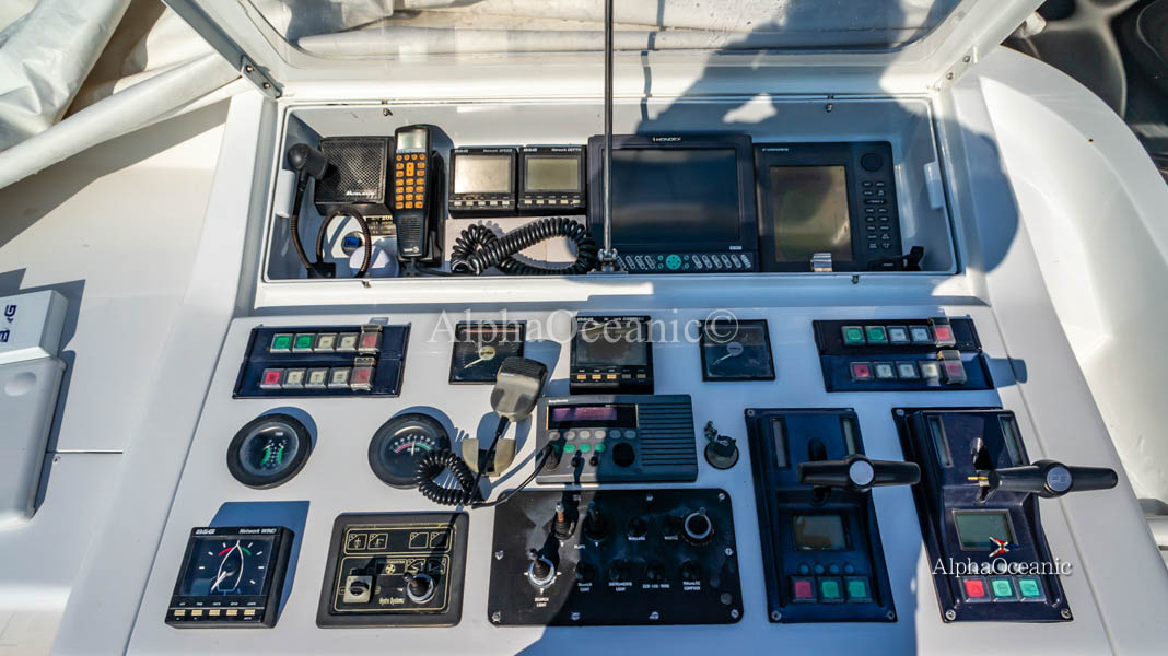 1999 Cantieri Navali Lavagna Admiral 25m à vendre (photo 13)