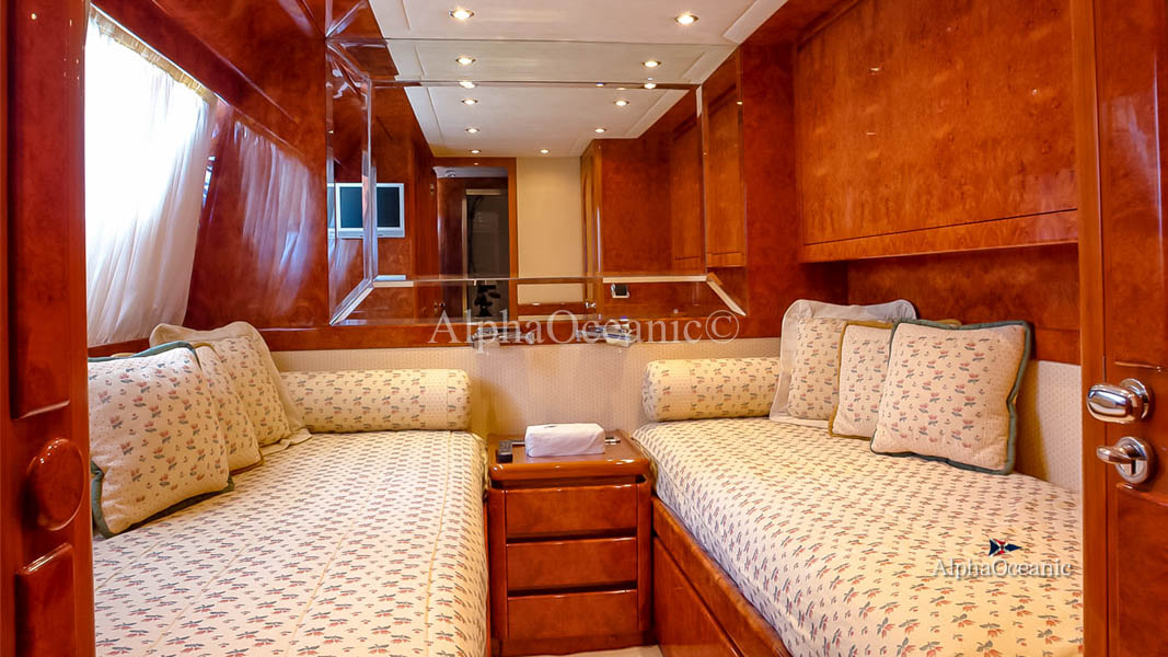 1999 Cantieri Navali Lavagna Admiral 25m à vendre (photo 35)