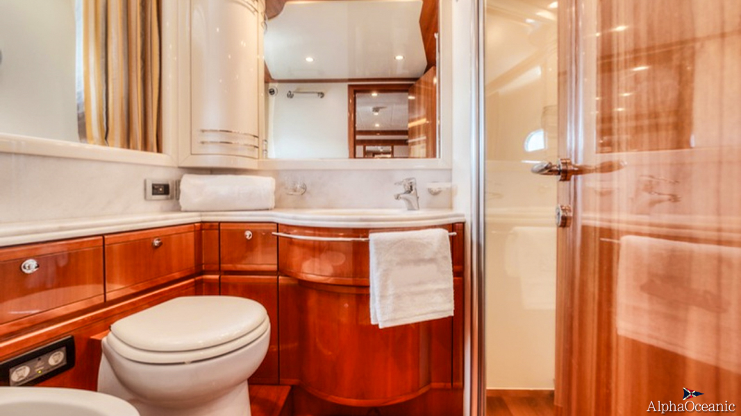 2006 Ferretti 830 zu verkaufen (photo 32)