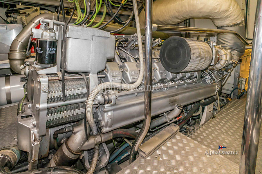 2000 Overmarine Mangusta 80 Open en venta (photo 30)