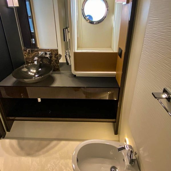 2016 Azimut 77s zu verkaufen (photo 22)