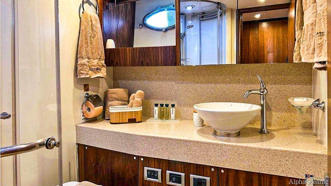 2009 Sunseeker Predator 72 na sprzedaż (photo 29)
