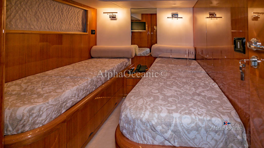 2004 Uniesse 72 en venta (photo 29)