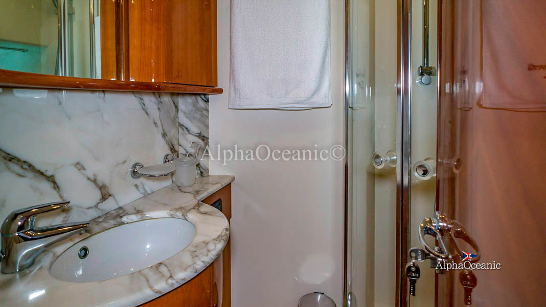 2004 Uniesse 72 en venta (photo 30)