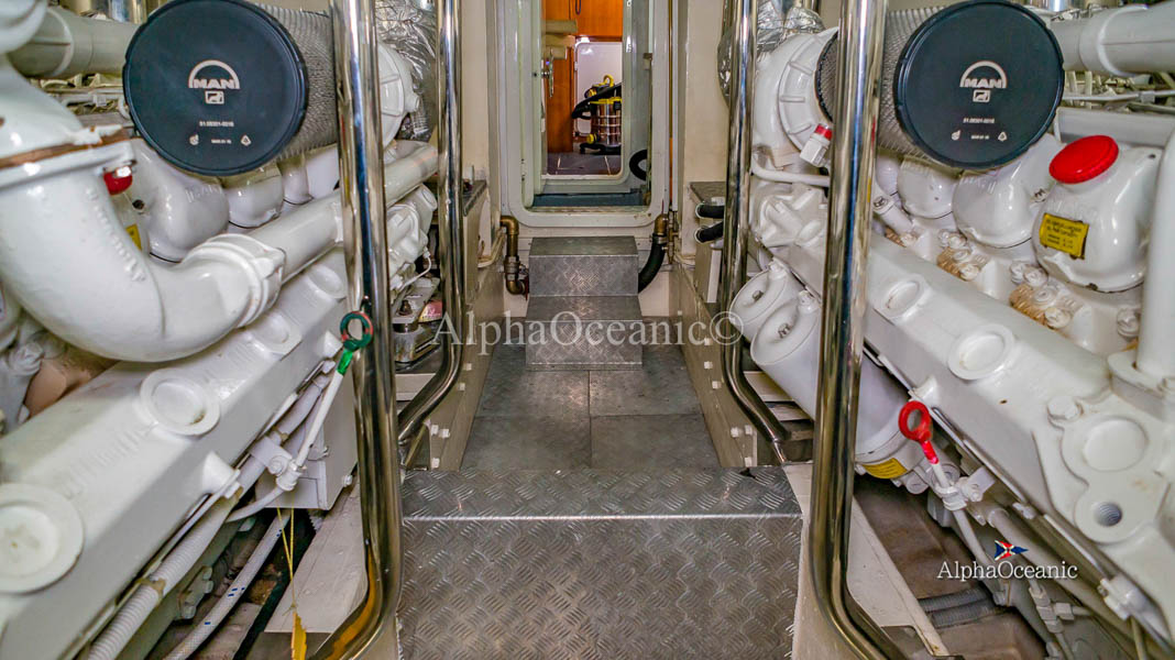 2004 Uniesse 72 en venta (photo 35)
