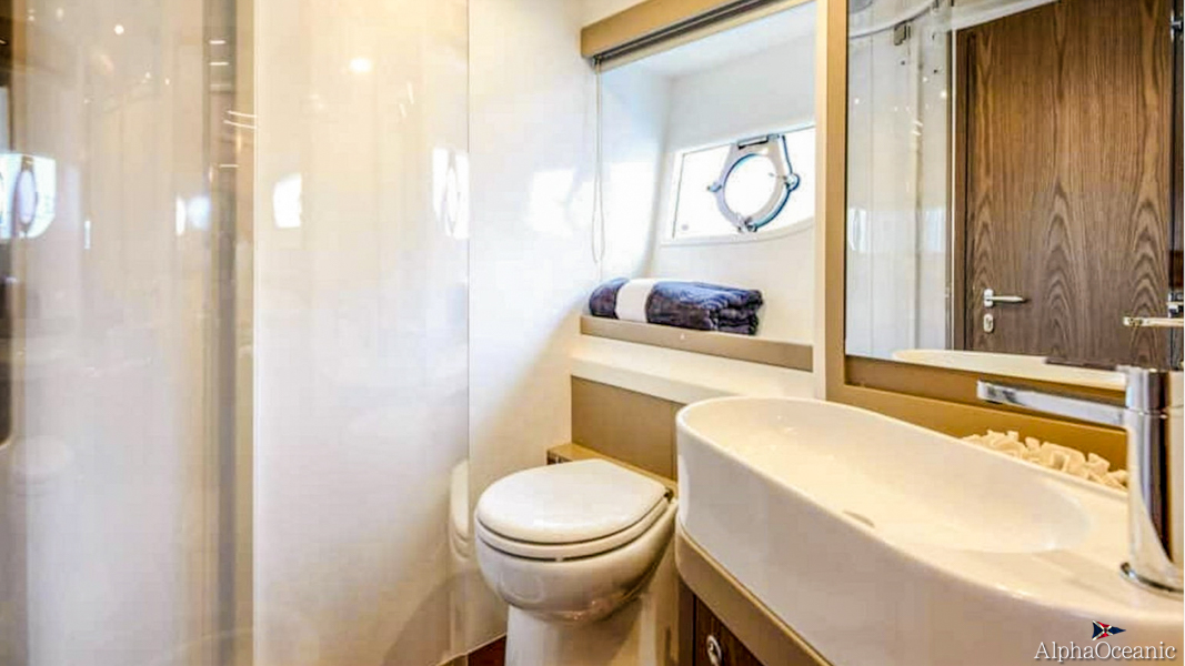 2022 Ferretti 550 en venta (photo 30)