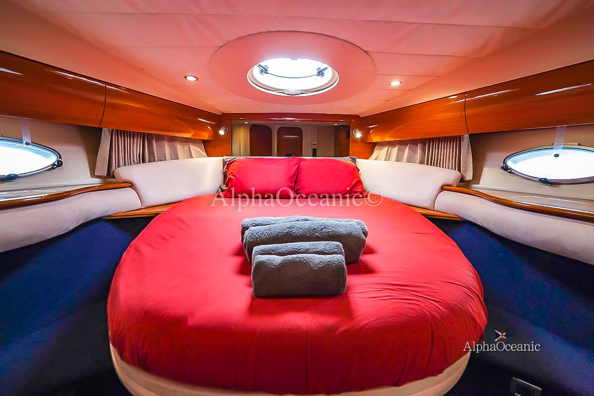 2002 Princess V50 à vendre (photo 31)