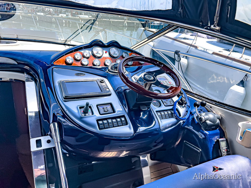 2006 Azimut Atlantis 42 à vendre (photo 11)