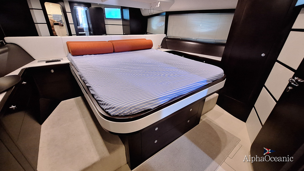 2009 Uniesse 48HT for sale (photo 28)