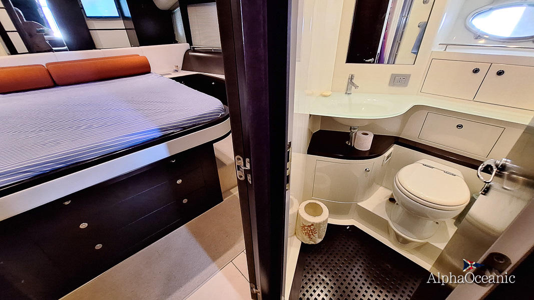 2009 Uniesse 48HT for sale (photo 31)