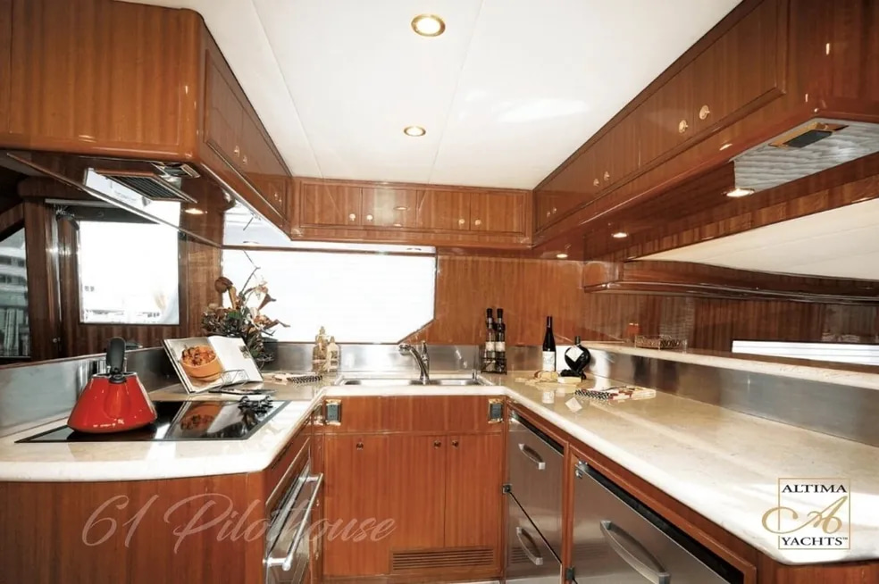 2024 Altima 61' Pilothouse (Custom) in vendita (photo 13)