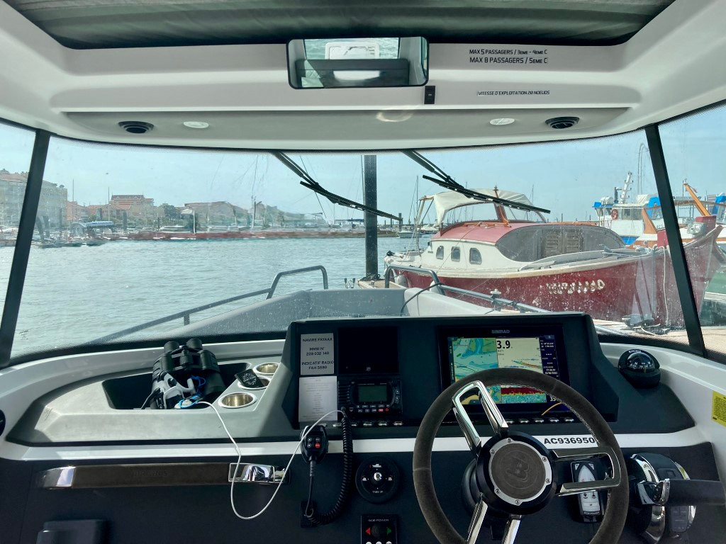 2021 AXOPAR 28 Cabin Brabus Line in vendita (photo 5)