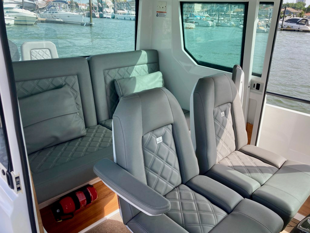 2021 AXOPAR 28 Cabin Brabus Line in vendita (photo 8)