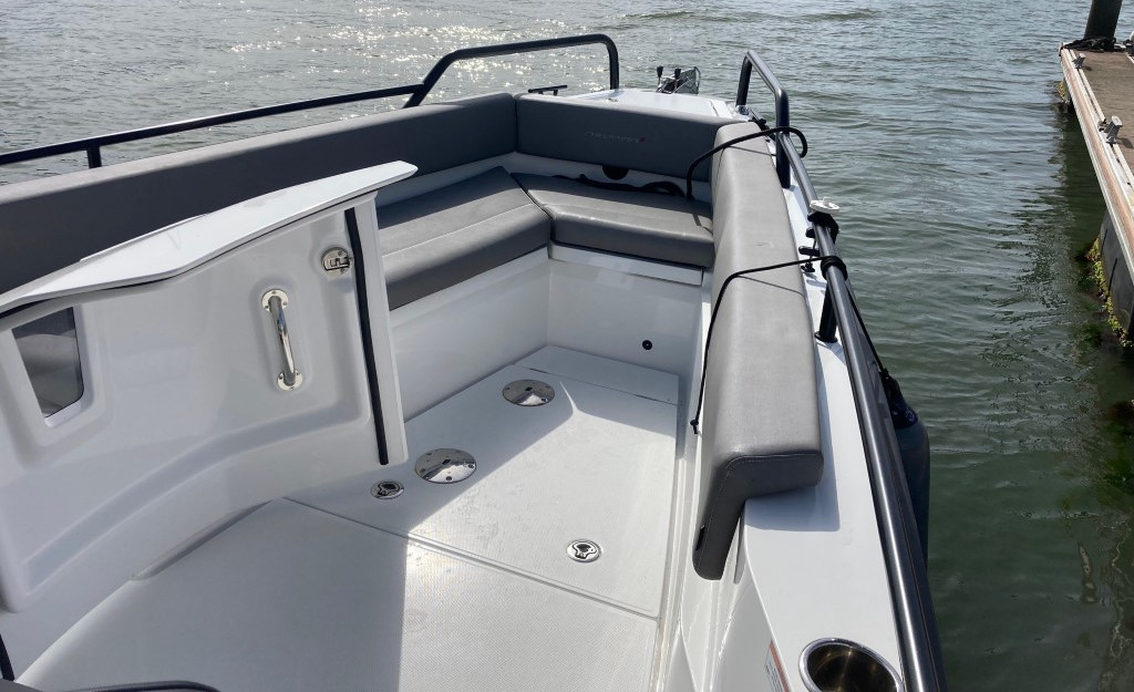 2021 AXOPAR 28 Cabin Brabus Line in vendita (photo 10)