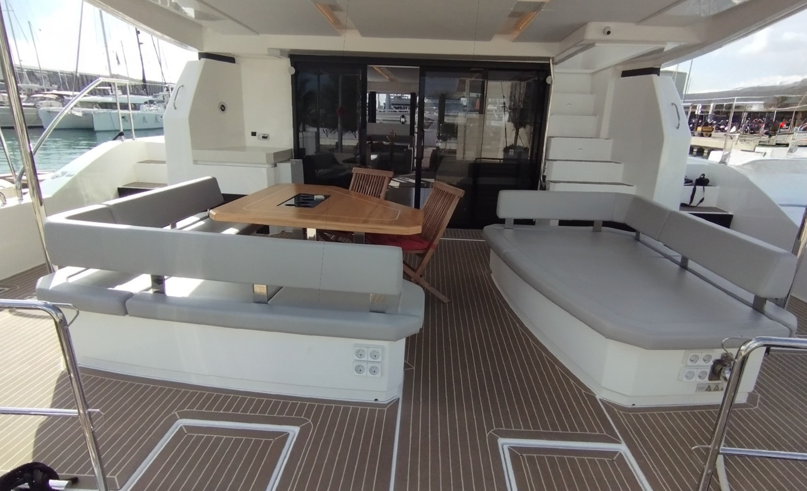 2024 LEOPARD 53 for sale (photo 6)