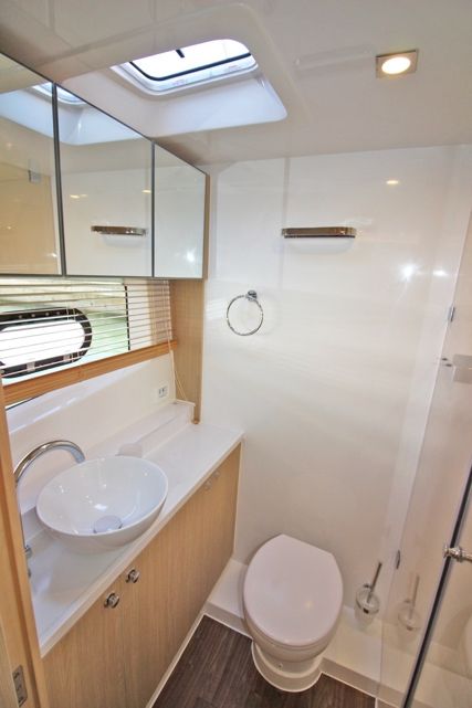 2023 AQUILA AQUILA 42 Owner´s version en venta (photo 22)