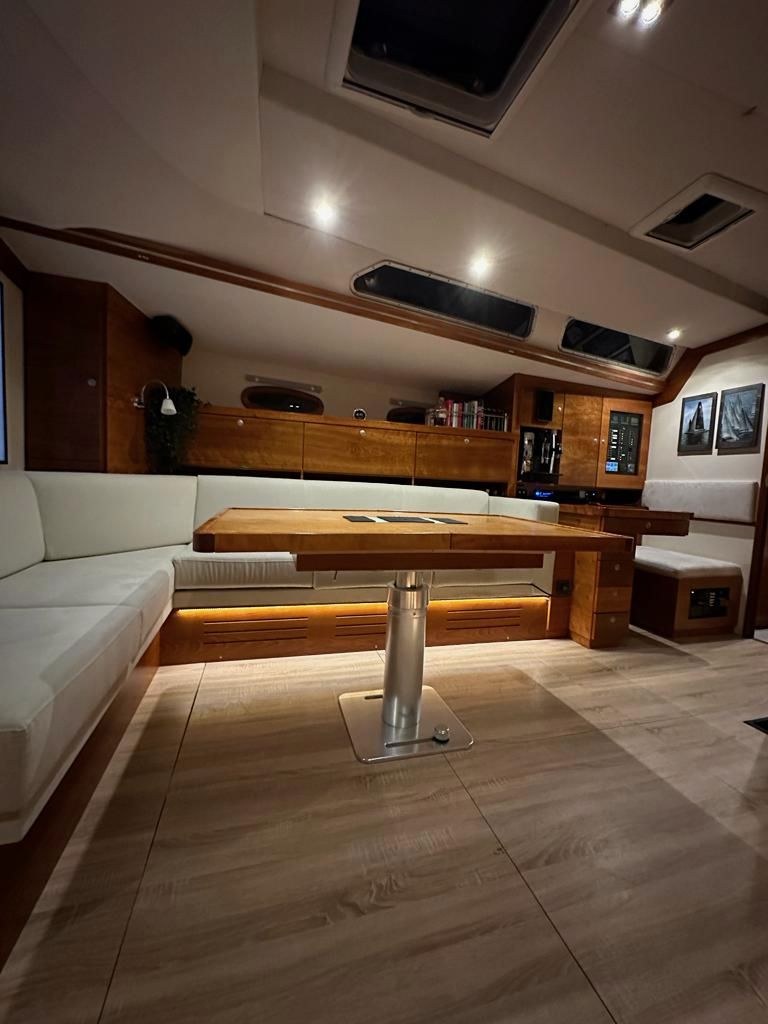 2004 Hanse 531 E for sale (photo 10)