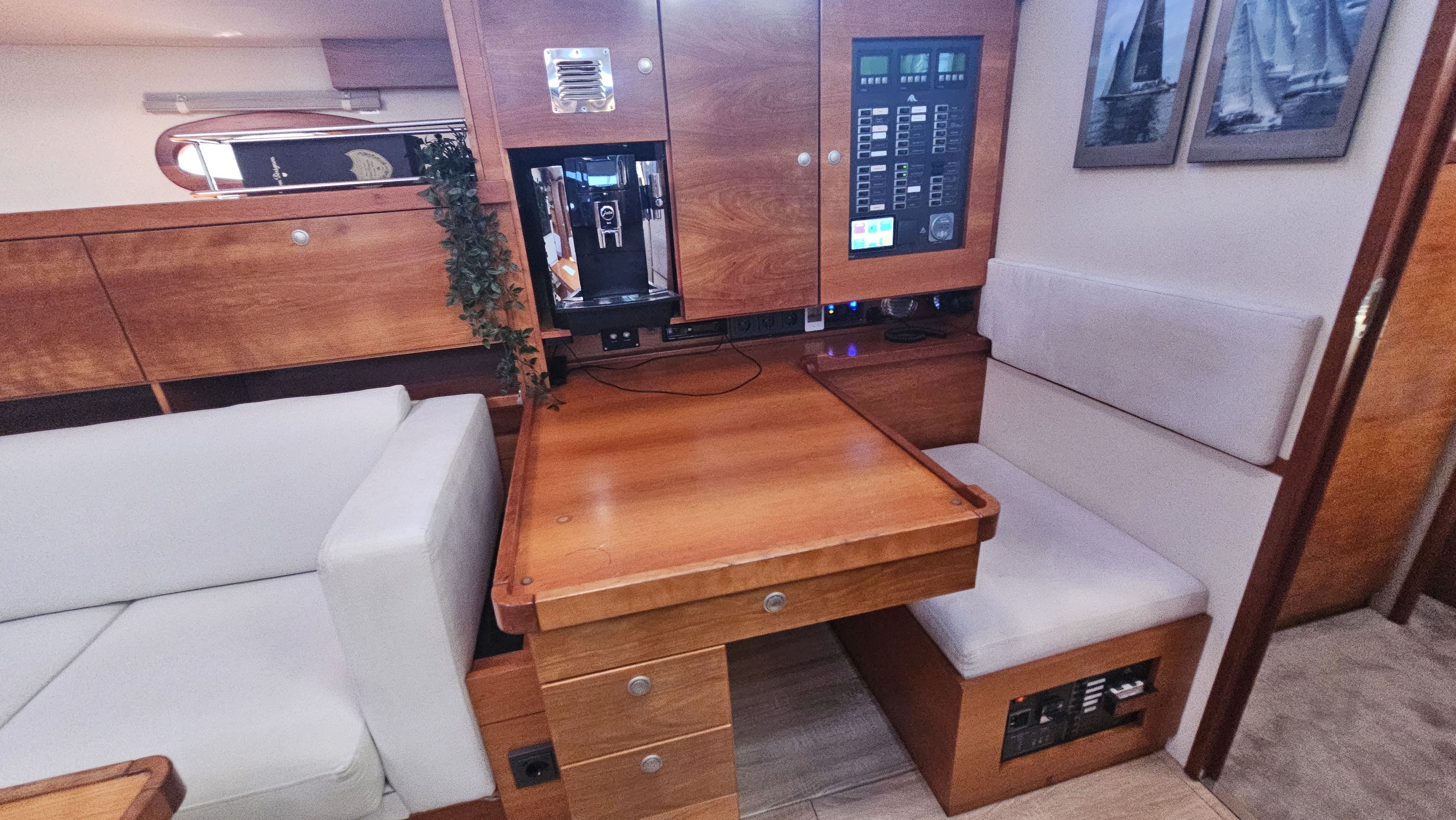 2004 Hanse 531 E for sale (photo 22)