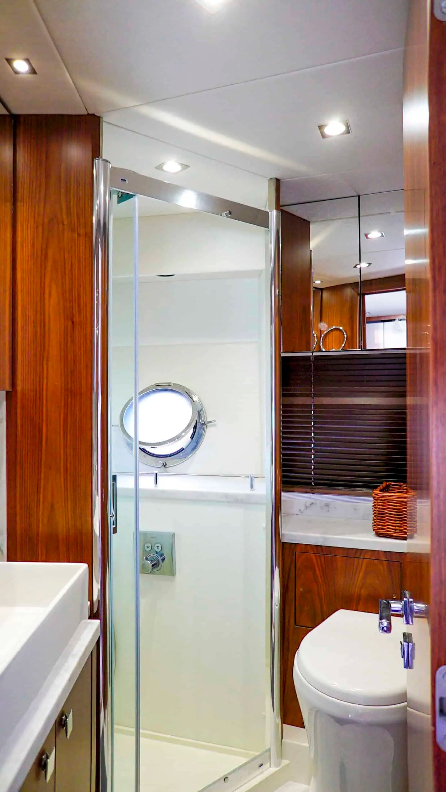 2016 Sunseeker Predator 57 for sale (photo 27)