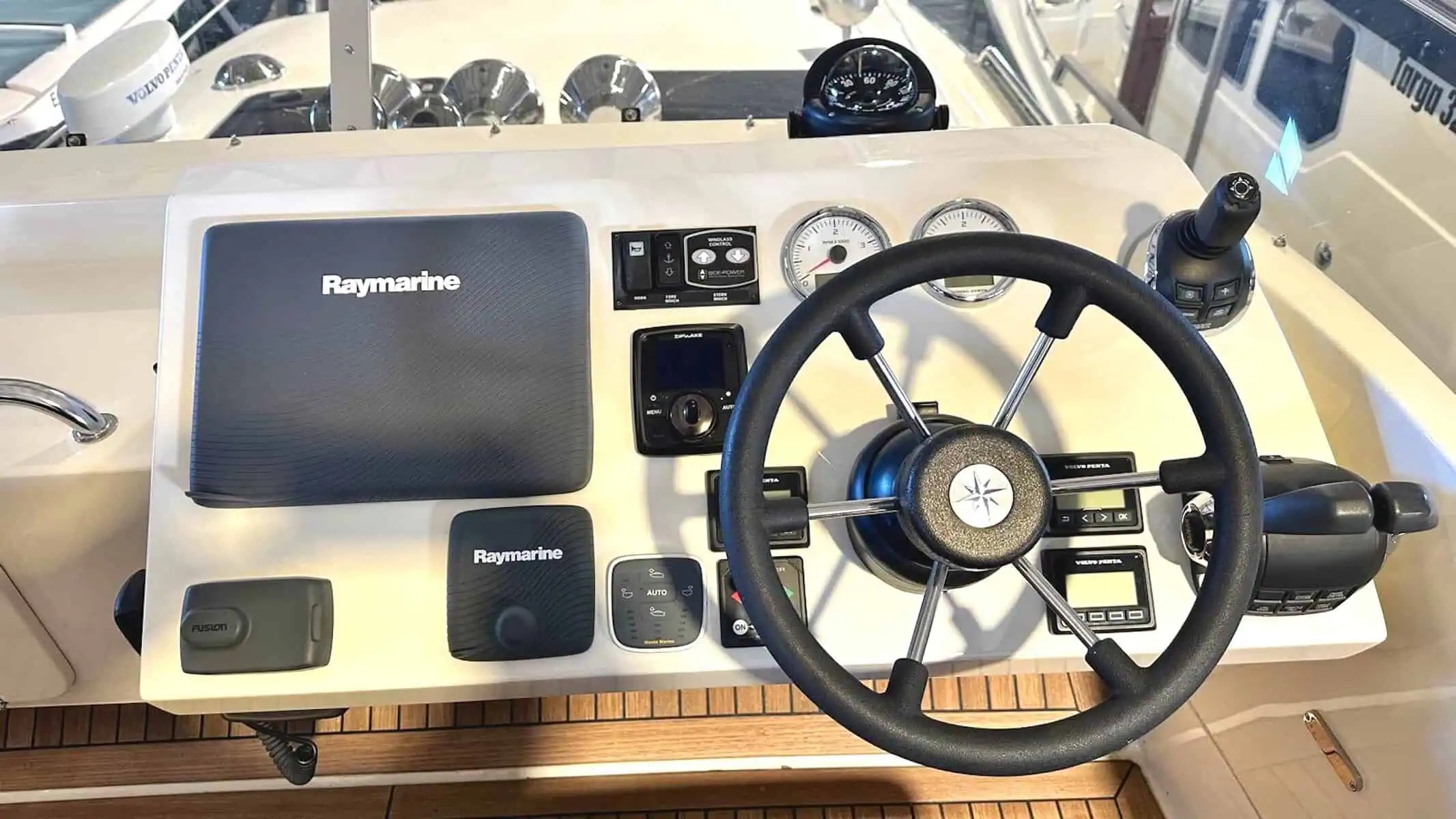 2016 Targa 44 for sale (photo 15)