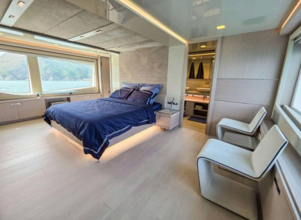 2018 Custom Line 108 zu verkaufen (photo 9)