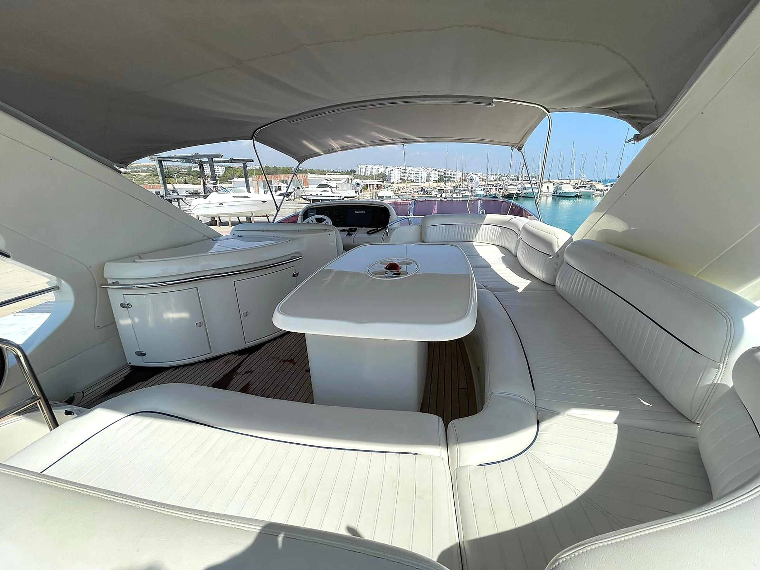 2005 Azimuth 62 Fly à vendre (photo 8)