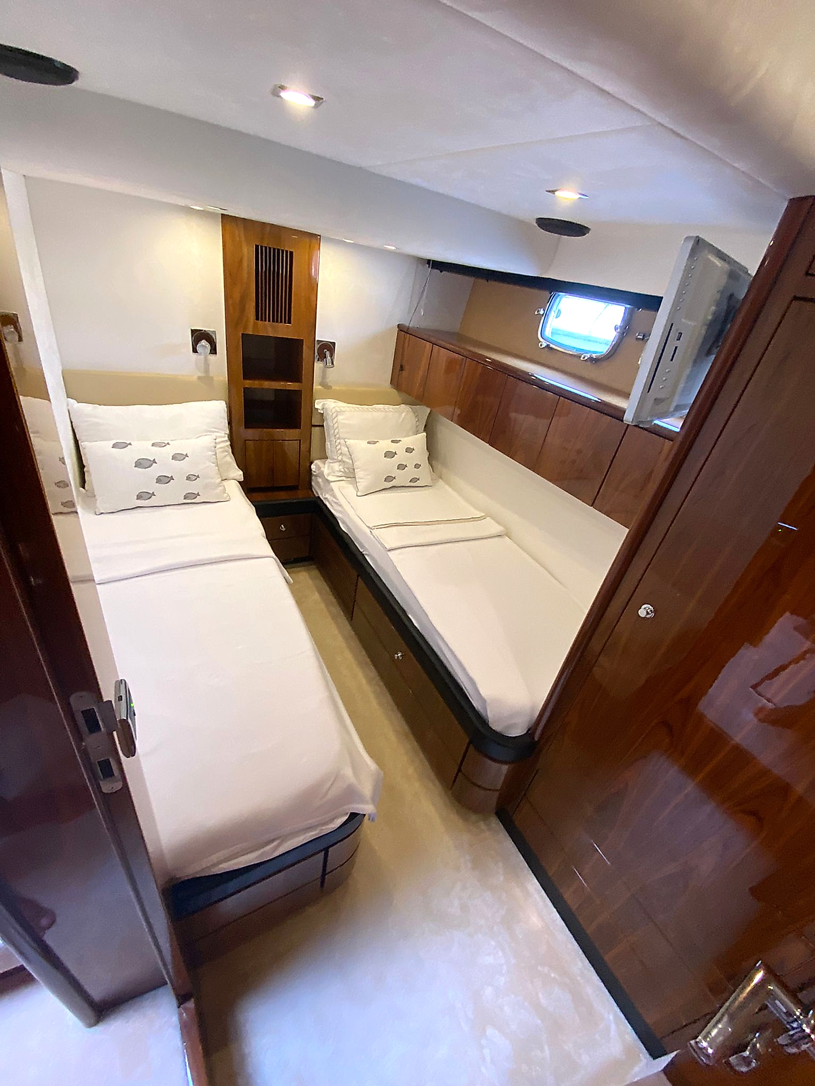 2009 Fairline Squadron 78 for sale (photo 5)