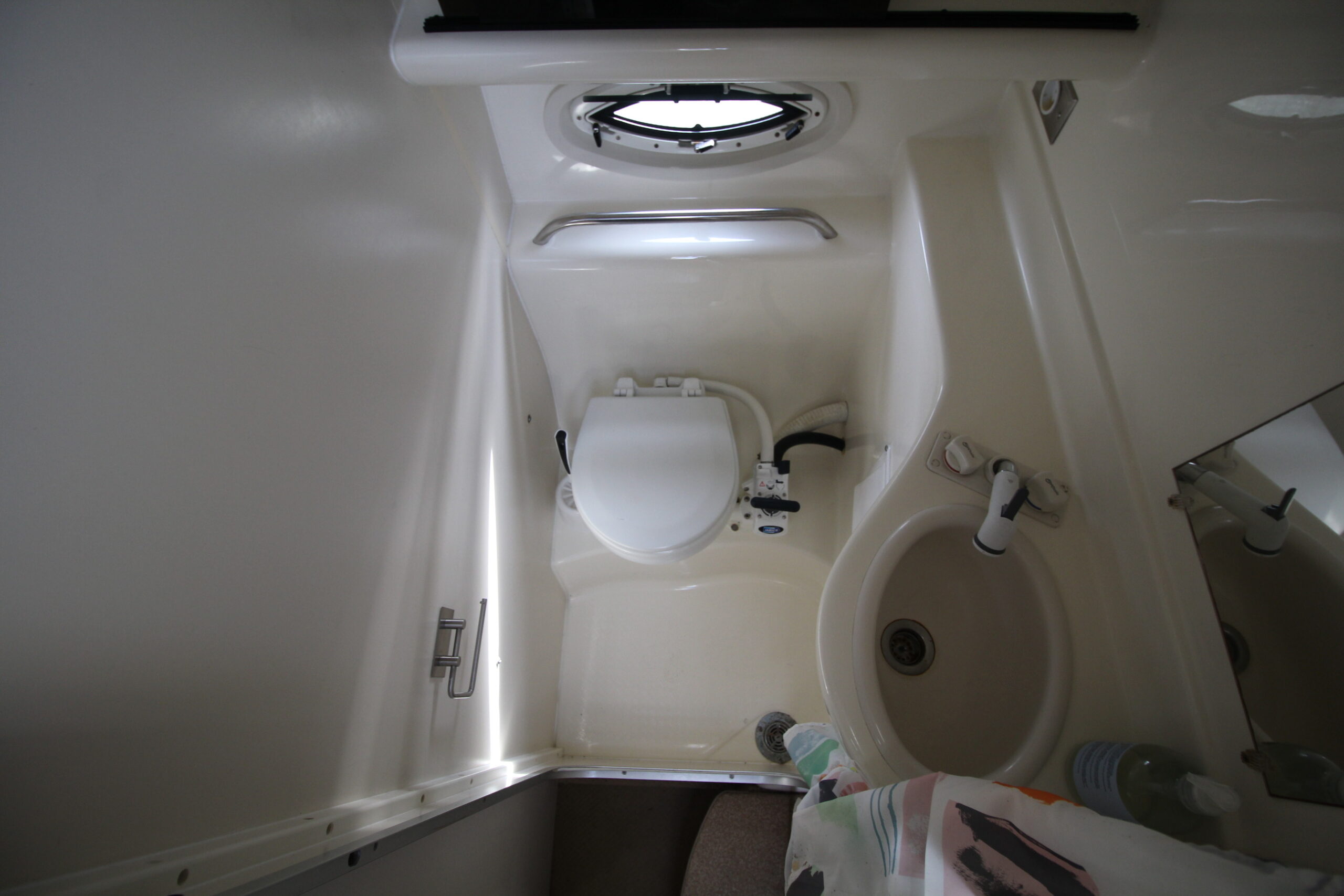 2003 Bayliner 285 for sale (photo 17)