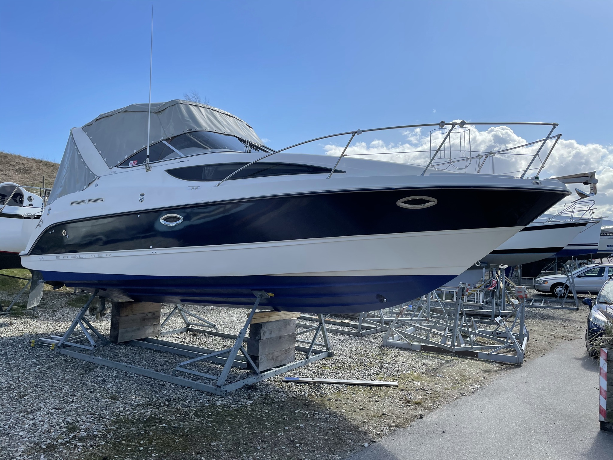 2003 Bayliner 285 for sale (photo 44)