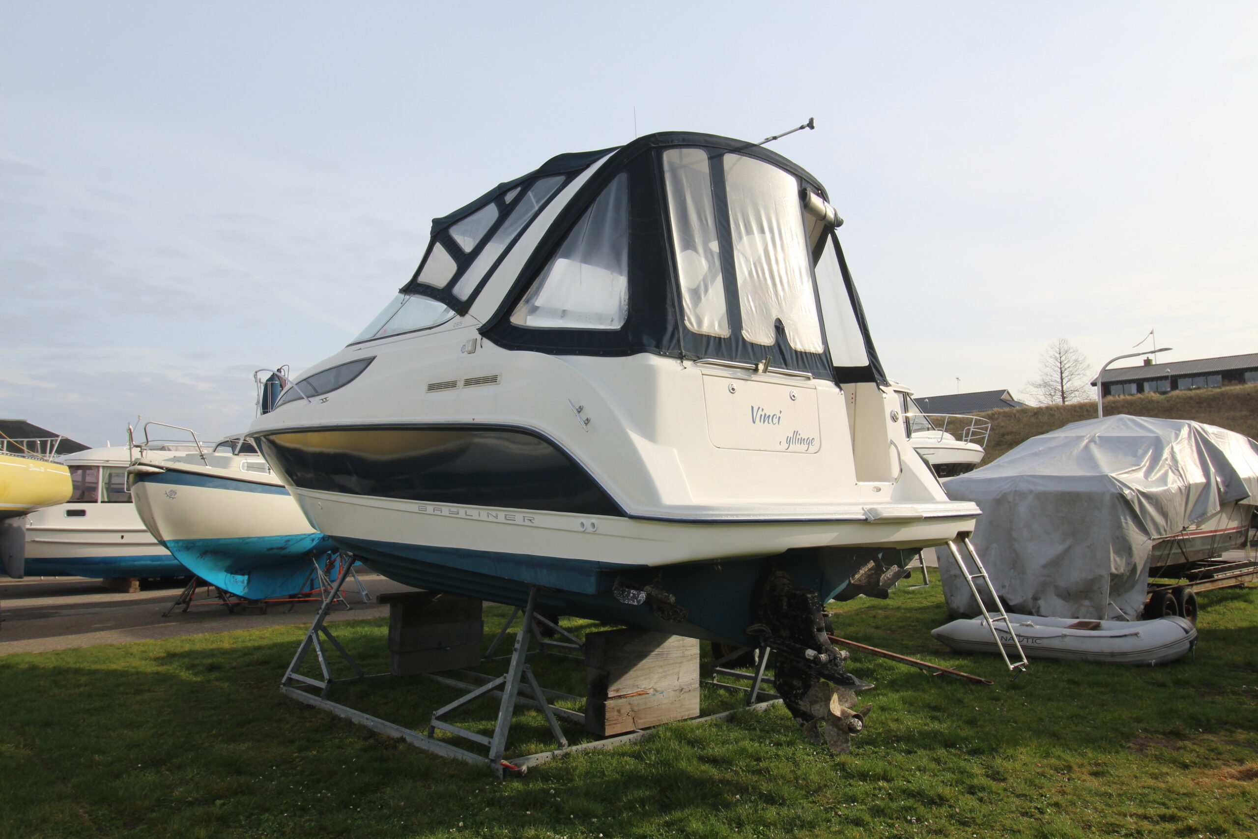 2003 Bayliner 285 for sale (photo 43)