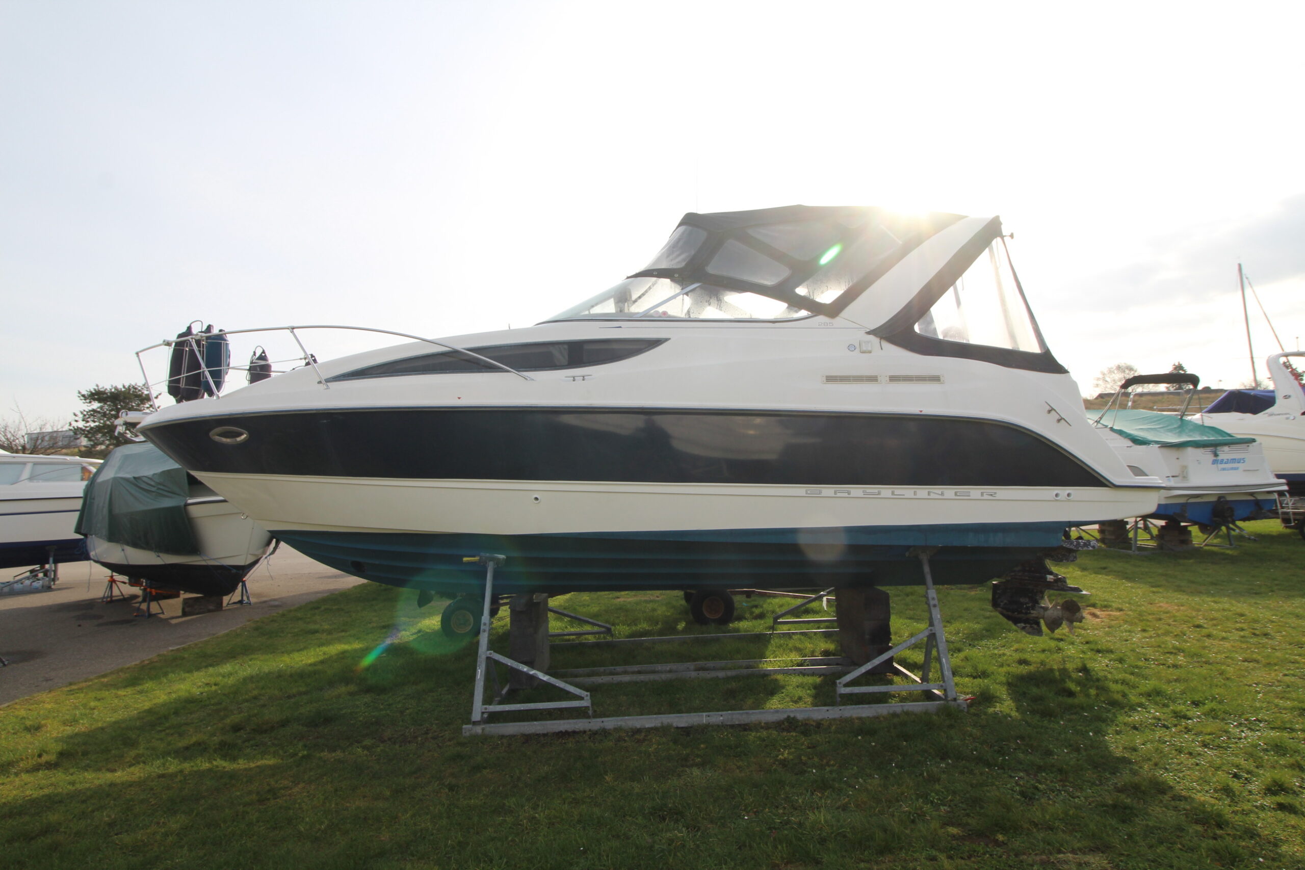 2003 Bayliner 285 for sale (photo 46)