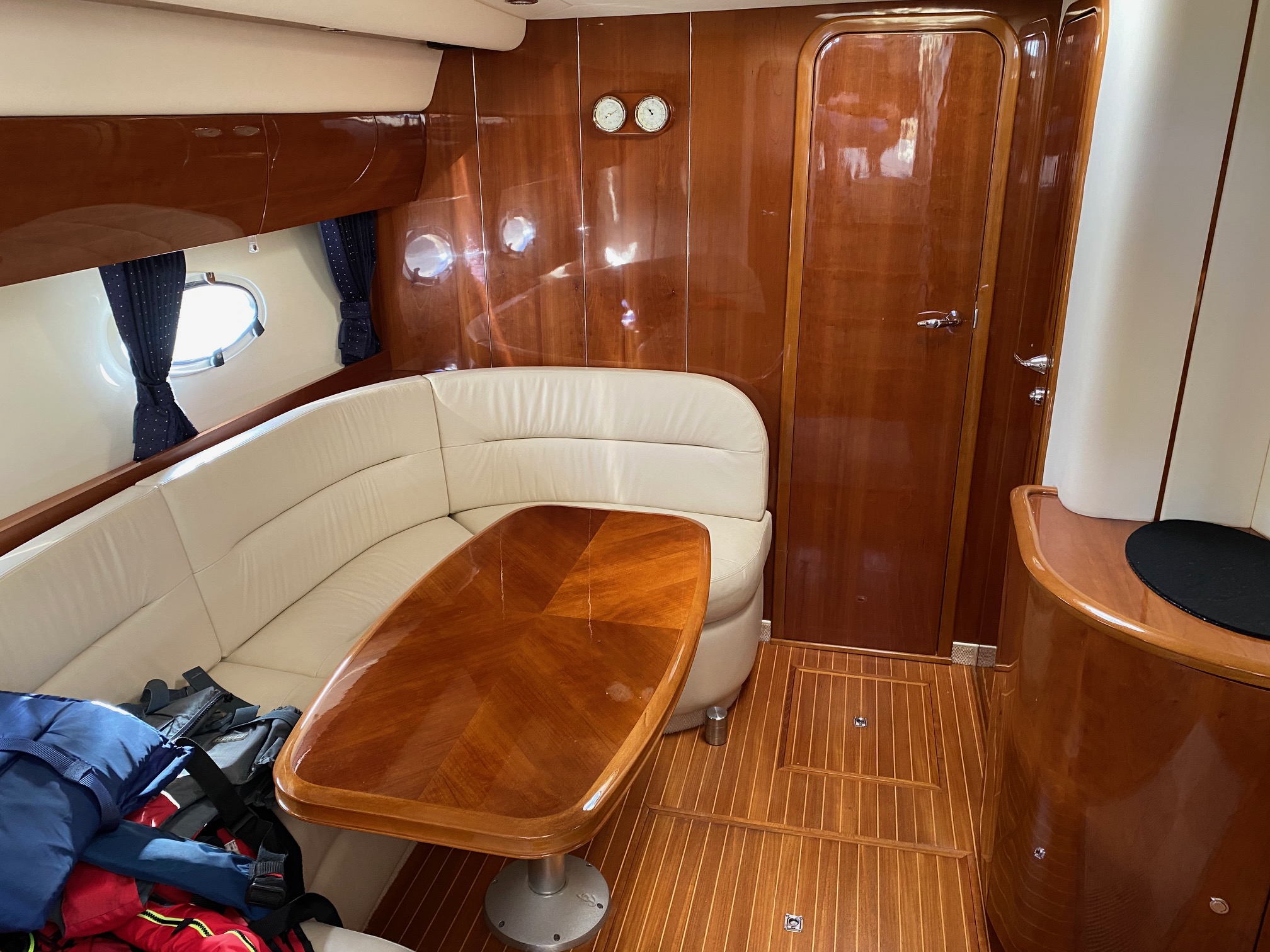 2003 Princess V42 in vendita (photo 4)