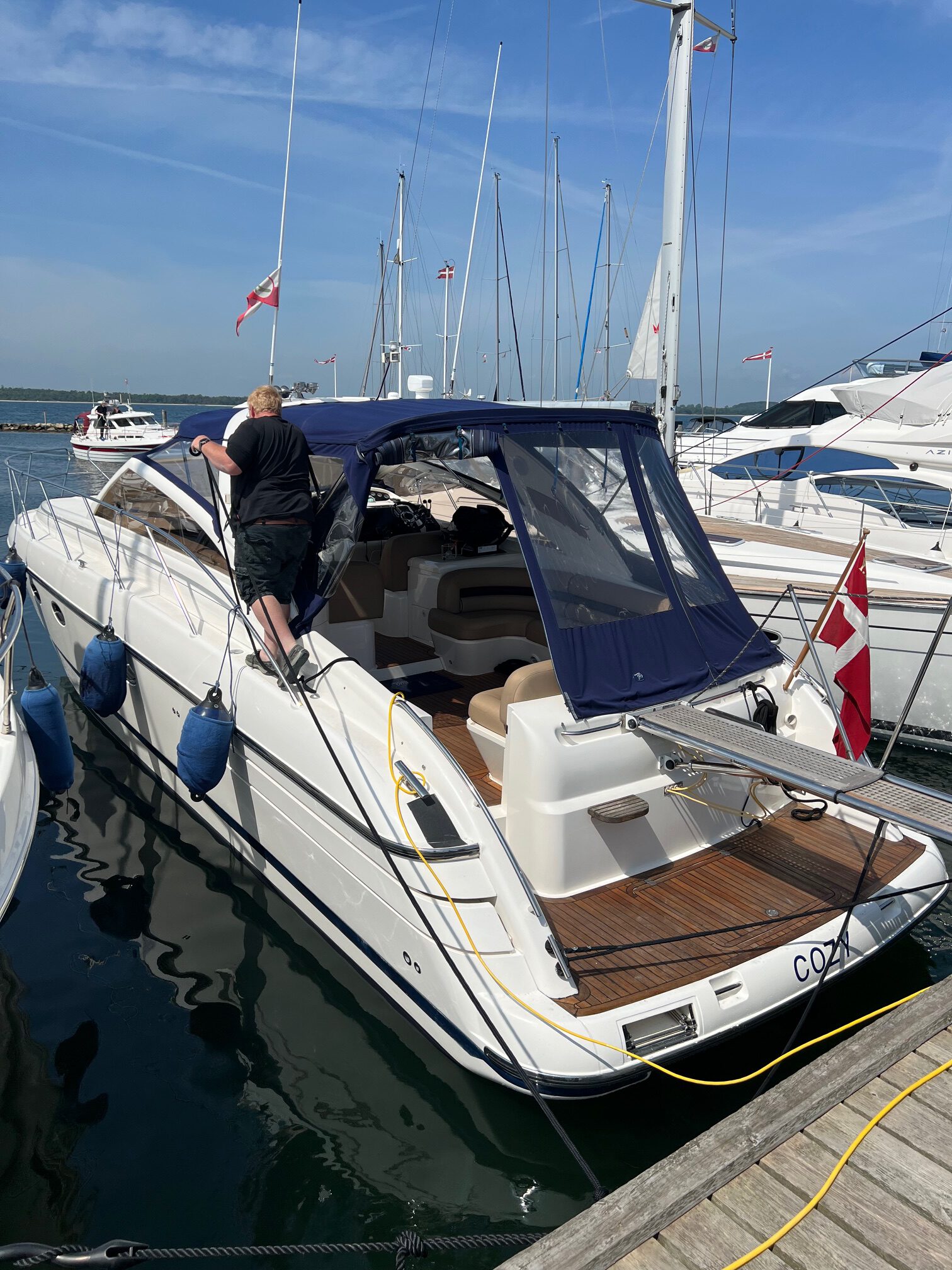 2003 Princess V42 in vendita (photo 13)