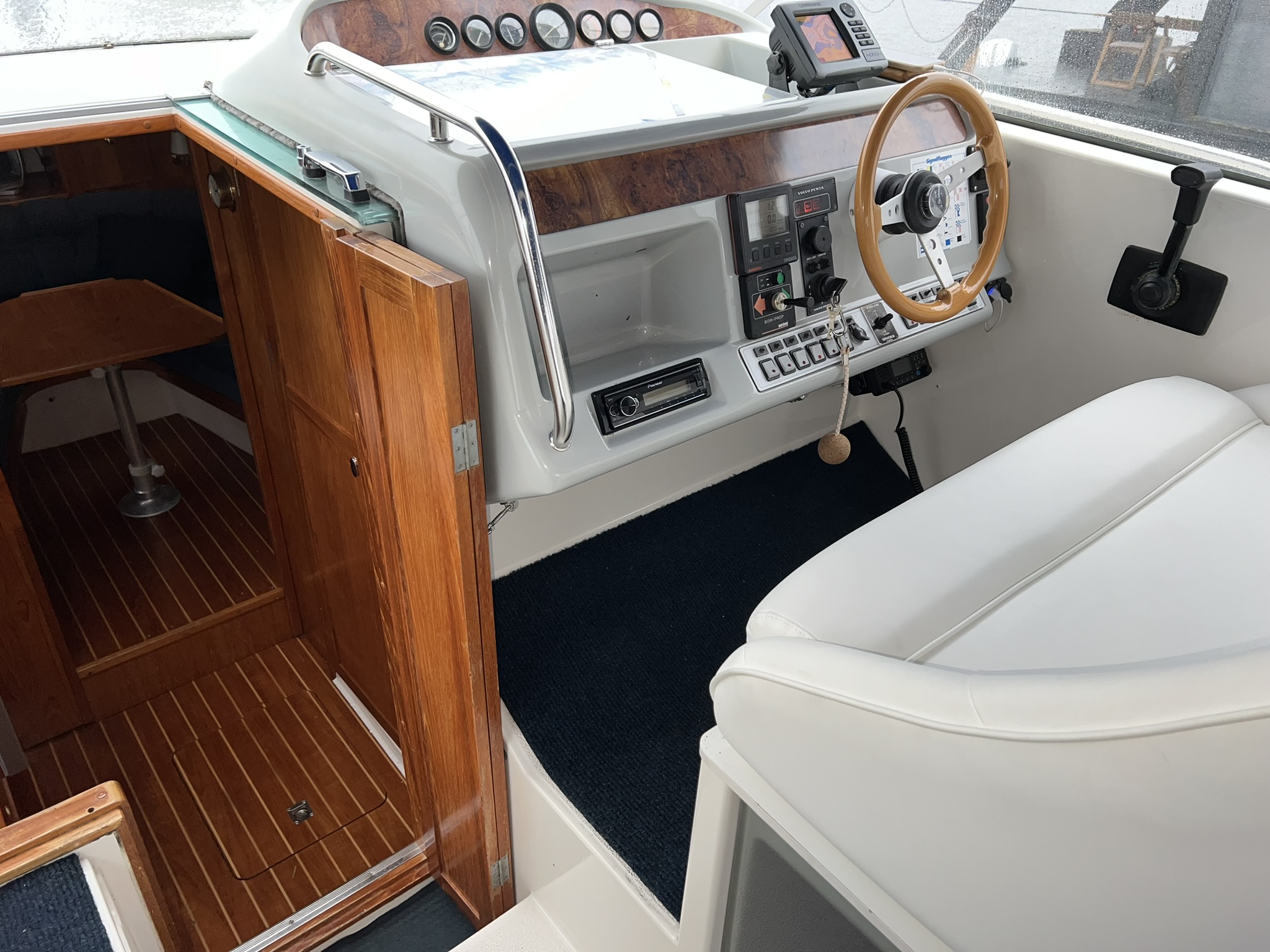 1995 Marex 290 Sun Cruiser zu verkaufen (photo 7)