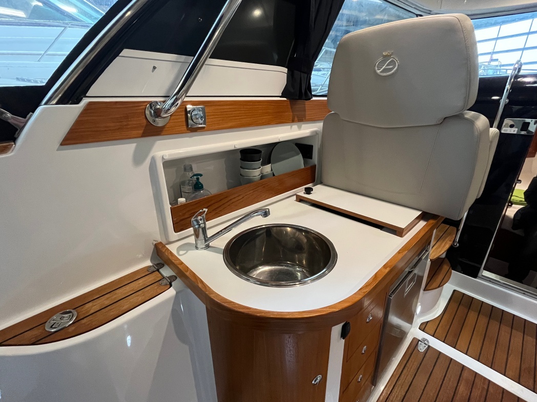 2022 Aquador 28 HT for sale (photo 8)