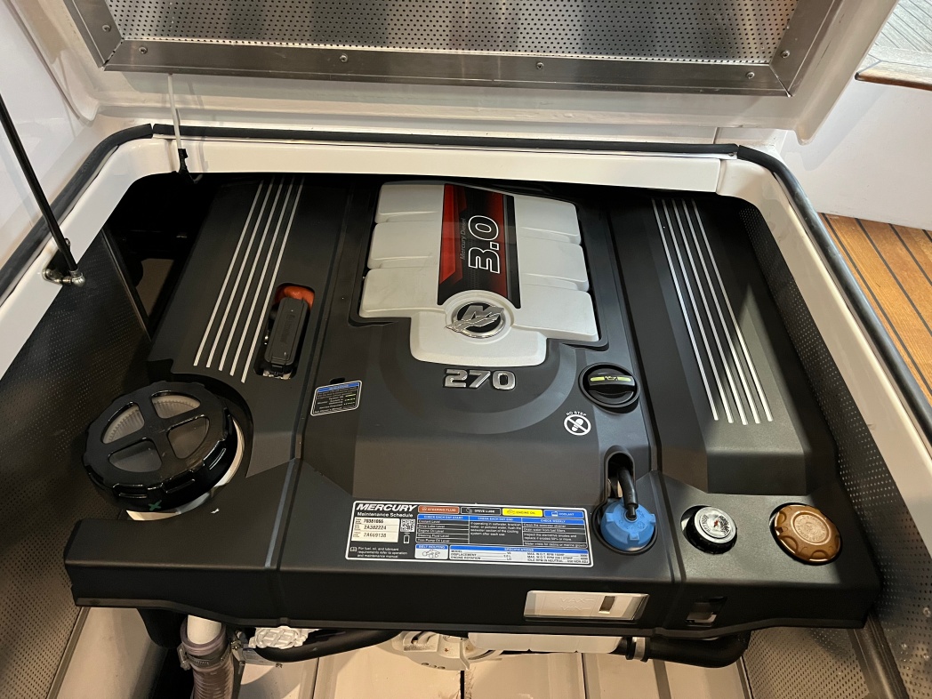 2022 Aquador 28 HT for sale (photo 27)