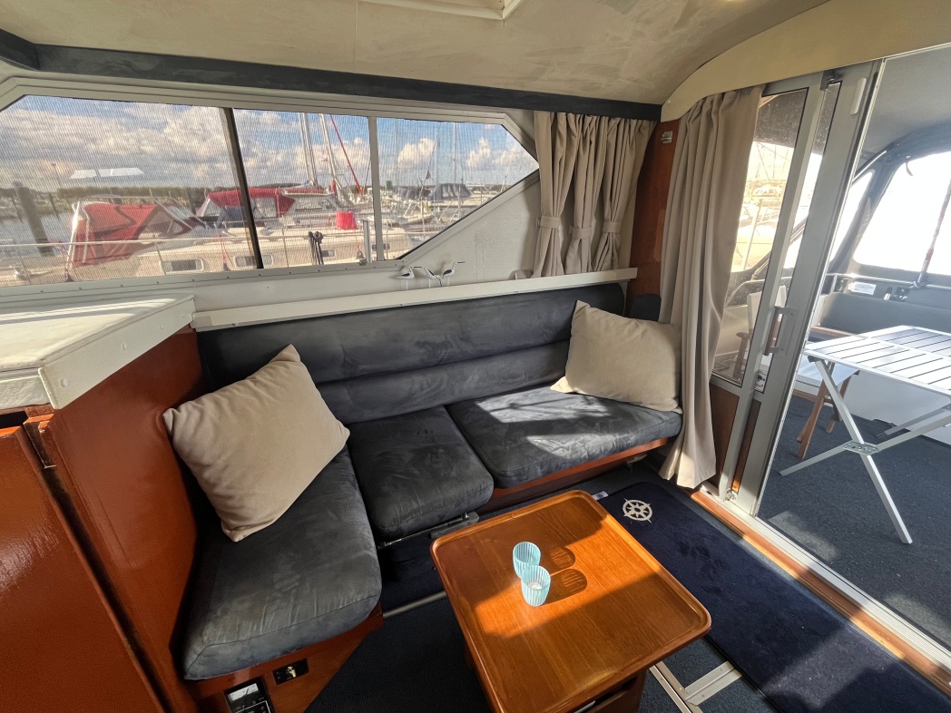 1986 Princess 30DS for sale (photo 4)